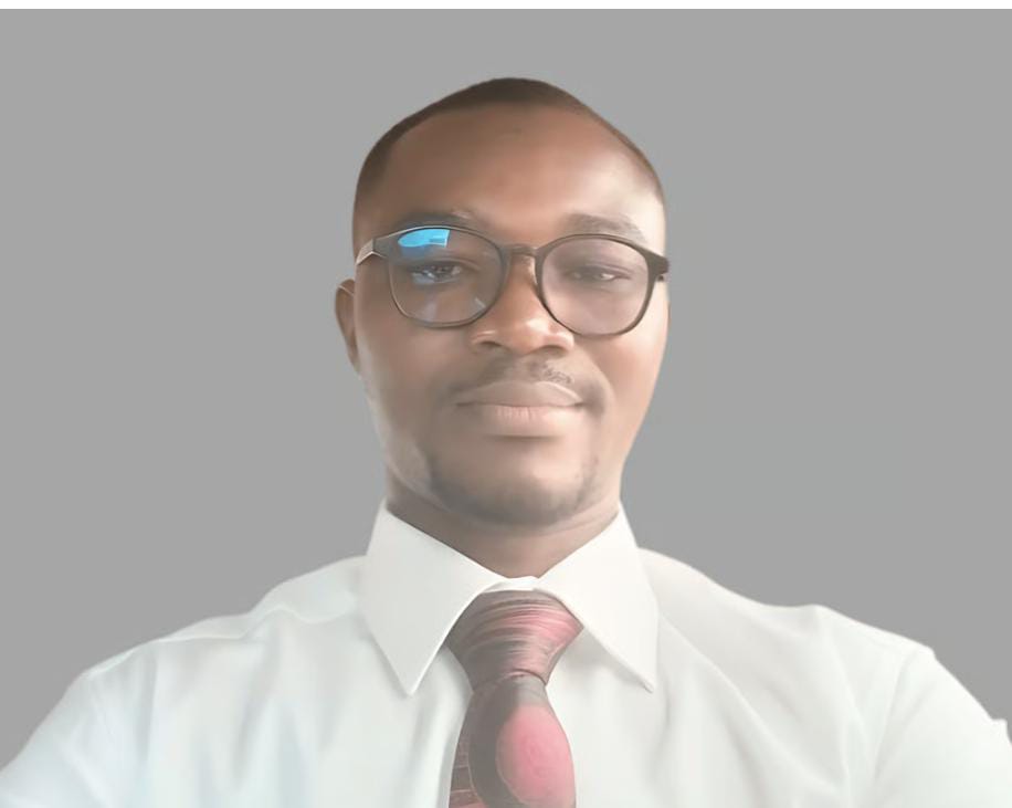 Maxwell Antwi - Marketing & Tour Guide Manager