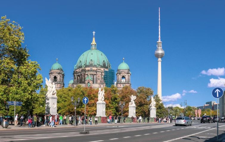 GQ Travel destination photo 6